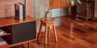 IZGREBALI STE LAMINAT I PARKET? Za minut će biti kao novi, 1 sastojak djeluje kao magija…. IZGREBALI STE LAMINAT I PARKET? Za minut će biti kao novi, 1 sastojak djeluje kao magija…. - featured image
