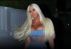 JELENA KARLEUŠA POKAZALA MACU! Vidi se apsolutno CELA, muškarac je dira sa obe ruke! (FOTO) JELENA KARLEUŠA POKAZALA MACU! Vidi se apsolutno CELA, muškarac je dira sa obe ruke! (FOTO) - featured image